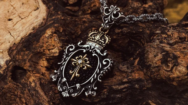 神は、細部に宿る。──LEATHERS AND TREASURES（レザーズアンドトレジャーズ）という、メンズジュエリー界最古参が辿った師弟の物語
