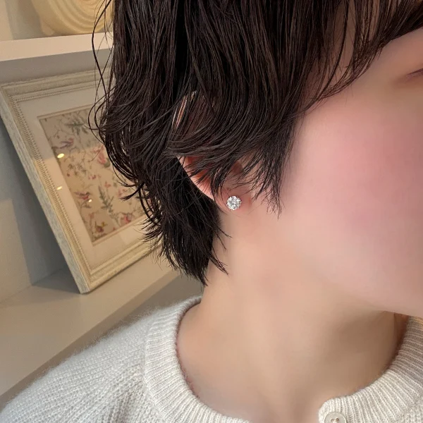 この存在感がちょうどいい、毎日着けたい1.0ctピアス